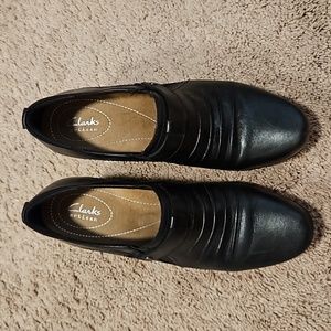 Black size 9 Clark Artisan